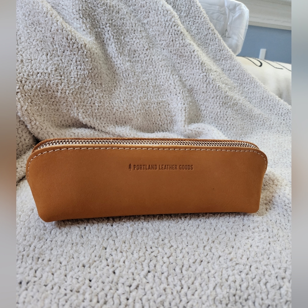 Portland leather goods sidekick